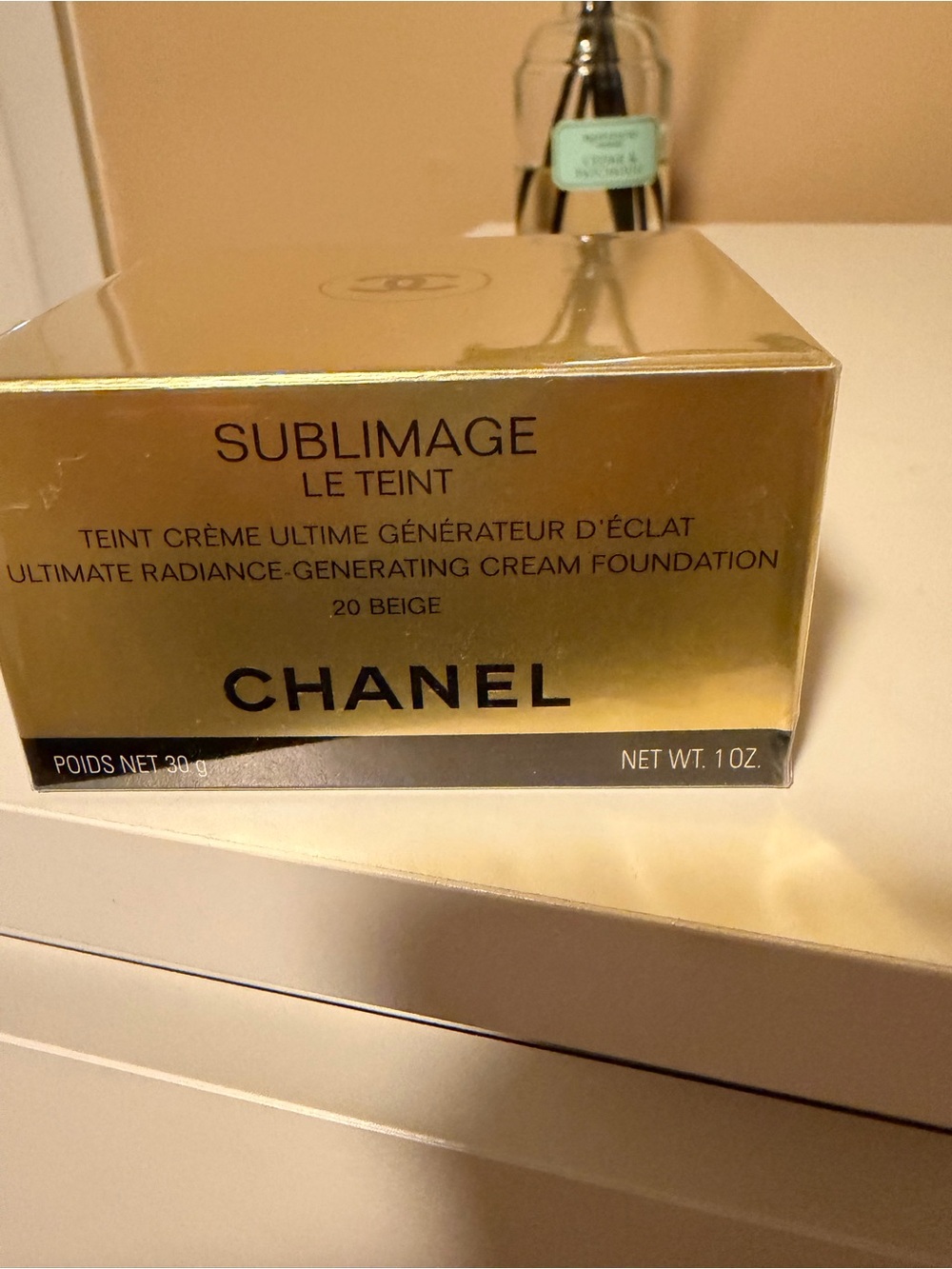 CHANEL Sublimage Le Teint Cream Foundation - Beige